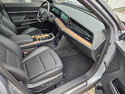 SsangYong Torres EVX 207 PS PLATINUM 1 A/T 2WD EVX 207 PS PLATINUM 1 A/T 2WD