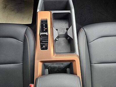 SsangYong Torres EVX 207 PS PLATINUM 1 A/T 2WD EVX 207 PS PLATINUM 1 A/T 2WD