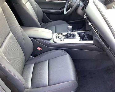 Mazda CX-30 2.5L e-SKYACTIV G 140ps Homura 2.5L e-SKYACTIV G 140ps