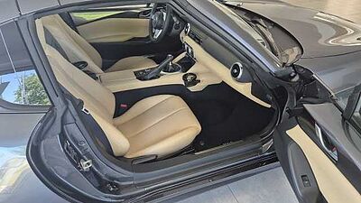 Mazda MX-5 1.5L SKYACTIV-G (132 hp) 6MT RWD Kazari