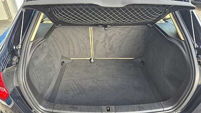 Audi A3 Sportback (8PA)(09.2004->) 1.4 TFSI Ambiente