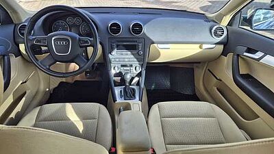 Audi A3 Sportback (8PA)(09.2004->) 1.4 TFSI Ambiente