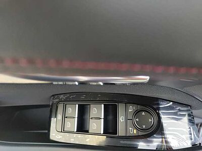 Mazda 3 2.5L e-SKYACTIV G 140ps Homura