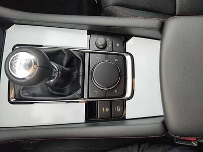 Mazda 3 2.5L e-SKYACTIV G 140ps Homura