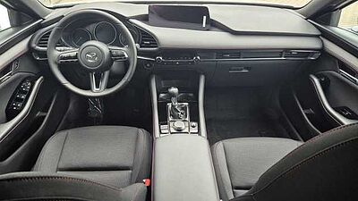 Mazda 3 2.5L e-SKYACTIV G 140ps 6MT FWD Homura