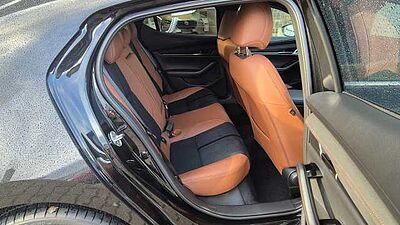 Mazda 3 2.5L e-SKYACTIV G 140ps 6AT FWD Nagisa