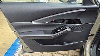 Mazda CX-30 2.5L e-SKYACTIV G 140ps 6AT FWD Nagisa