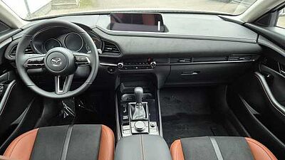 Mazda CX-30 2.5L e-SKYACTIV G 140ps 6AT FWD Nagisa