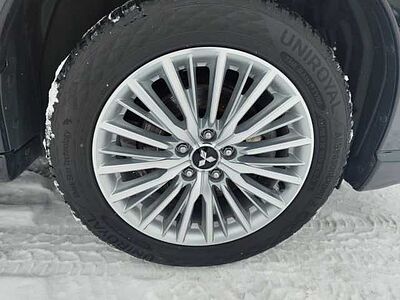 Mitsubishi Outlander (GF0/GG)(2012->) PHEV Basis 4WD