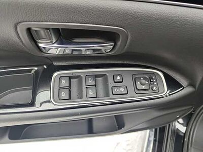 Mitsubishi Outlander (GF0/GG)(2012->) PHEV Basis 4WD