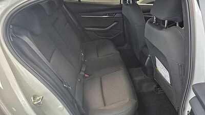 Mazda 3 2.5L e-SKYACTIV G 140ps 6AT FWD Exclusive-Line