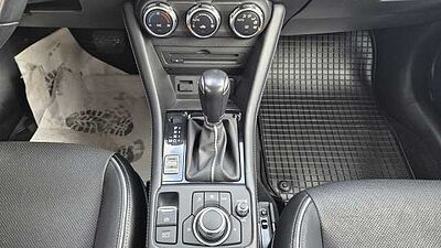 Mazda CX-3 SKYACTIV-G 121 FWD 6AG Sports-Line TEC-P LEDER-S NAV