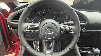 Mazda 3 2.5L e-SKYACTIV G 140ps 6MT FWD Homura