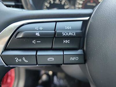 Mazda 3 2.5L e-SKYACTIV G 140ps