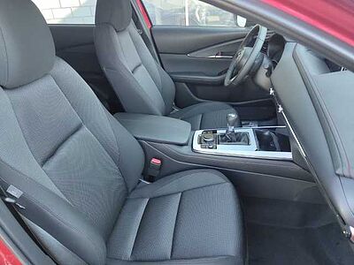 Mazda 3 2.5L e-SKYACTIV G 140ps