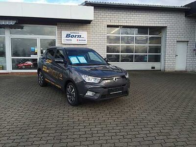SsangYong Tivoli TIVOLI QUARTZ 1.6 P 2WD MY15