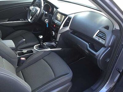 SsangYong Tivoli TIVOLI QUARTZ 1.6 P 2WD MY15