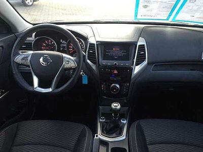 SsangYong Tivoli TIVOLI QUARTZ 1.6 P 2WD MY15