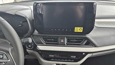 Suzuki Swift Comfort 1.2 DUALJET CVT HYBRID