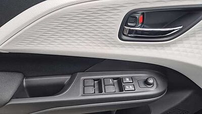 Suzuki Swift Comfort 1.2 DUALJET CVT HYBRID