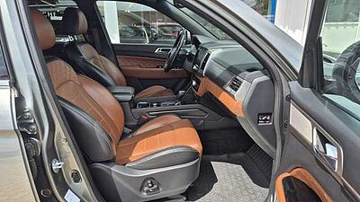 SsangYong Rexton Sapphire 2.2 D 7 AT 4WD