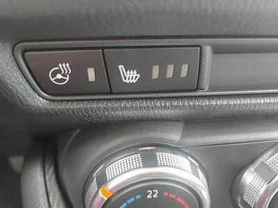 Mazda 2 SKYACTIV-G 90 6AG AL-HOMURA TOU-P2 ohne BSM / RCTA