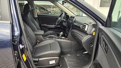 KGM Tivoli Nomad Plus AT 2WD