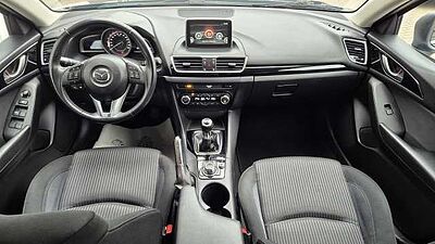 Mazda 3 SKYACTIV-G 120 Center-Line
