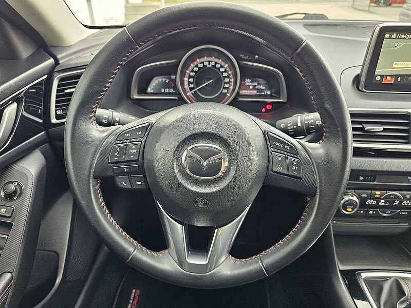 Mazda 3 SKYACTIV-G 120 Nakama