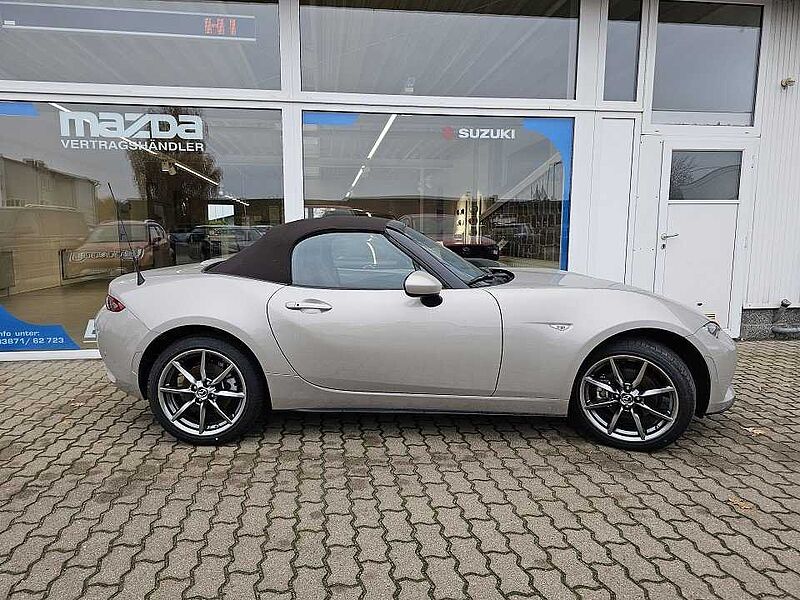 Mazda MX-5 2.0L SKYACTIV G 184ps 6MT RWD KAZARI ohne BSM/RCTA