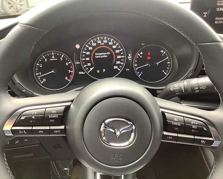 Mazda 3 2.5L e-SKYACTIV G 140ps 2.5L e-SKYACTIV G 140ps