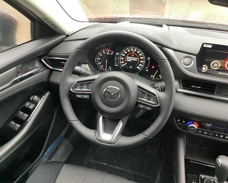 Mazda 6 2.5L SKYACTIV G 194 2.5L SKYACTIV G 194