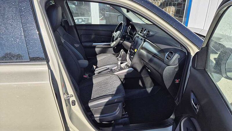 Suzuki Vitara 1,4 Boosterjet Hybrid Comfort +