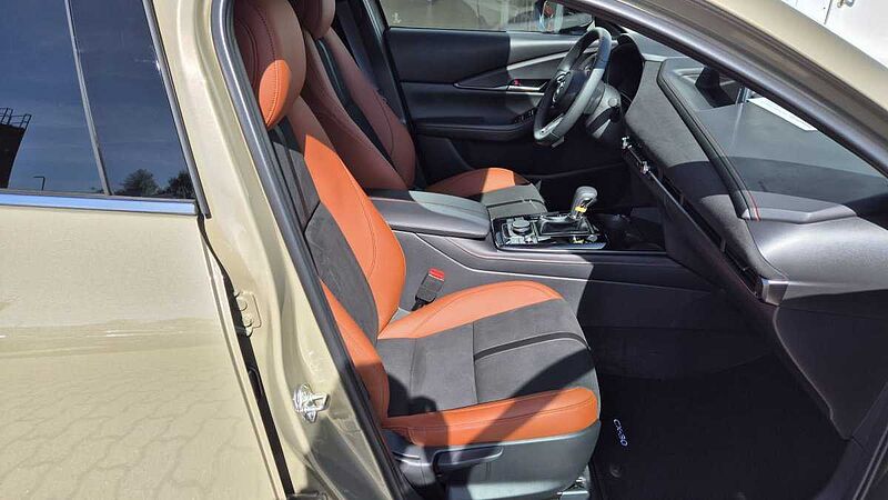 Mazda CX-30 2.5L 5WGN e-SKYACTIV G 140ps Nagisa 6AT
