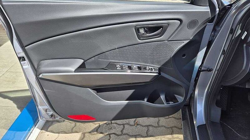 Tivoli Nomad 6MT 2WD