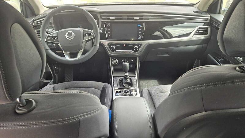 Korando 1.5 Bliss 6MT 2WD