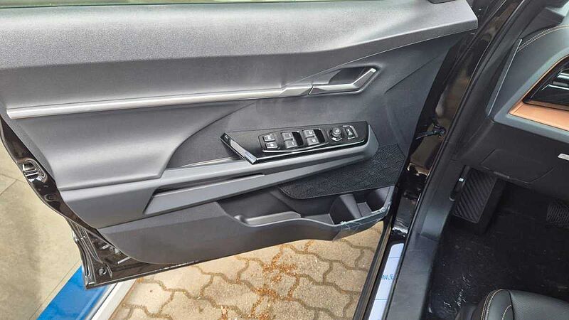 Torres Nomad 6AT 2WD