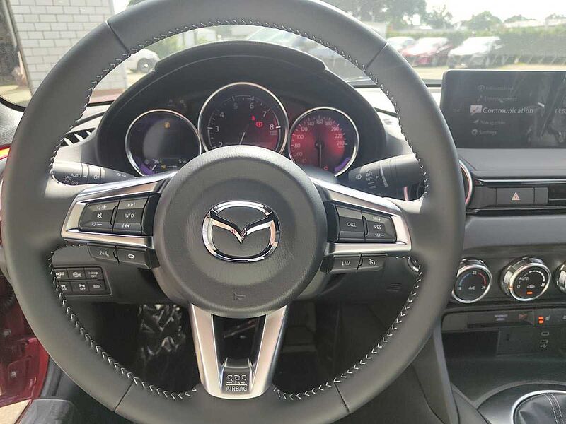 Mazda MX-5 1.5L SKYACTIV-G (132 hp) Exclusive-line
