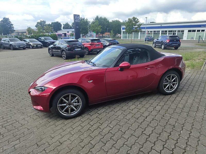 Mazda MX-5 1.5L SKYACTIV-G (132 hp) Exclusive-line