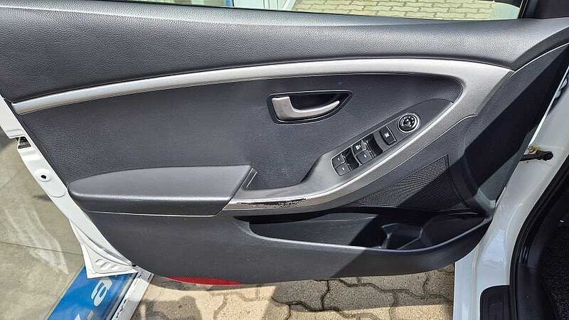 Hyundai i30 cw (GDH)(2012-> ) Classic