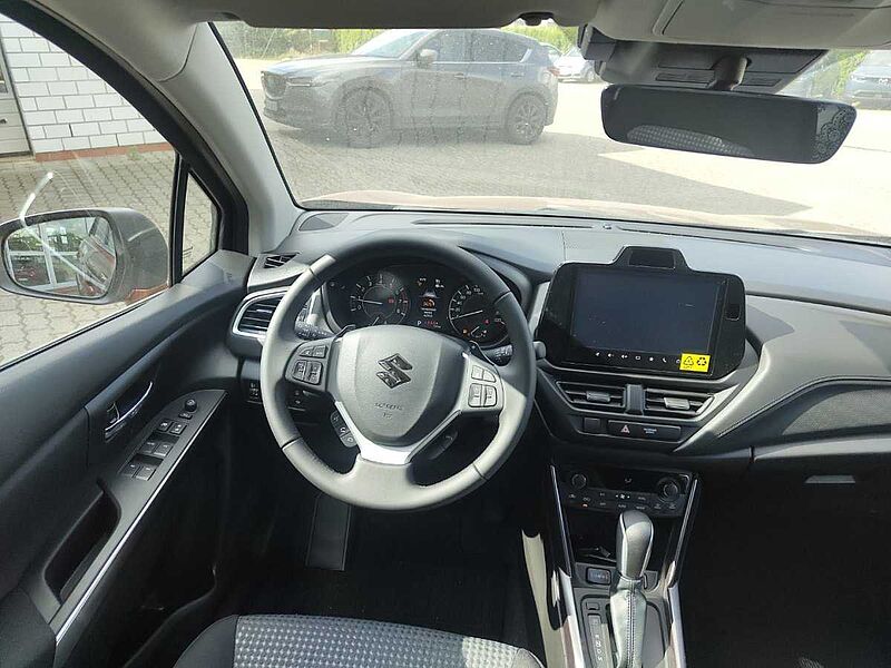 Suzuki S-Cross SX4