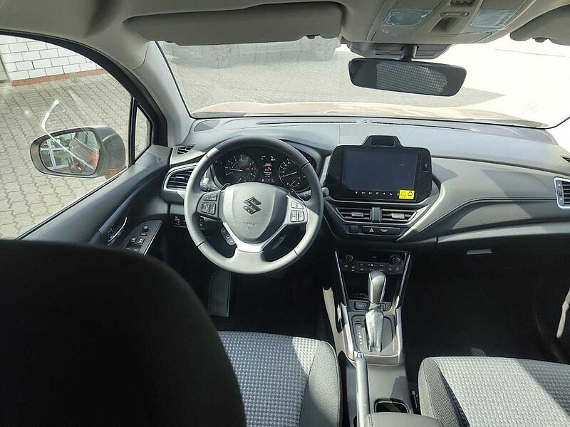 Suzuki S-Cross SX4
