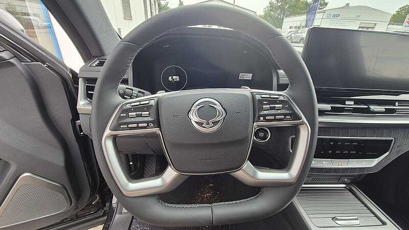 KGM Rexton Lux