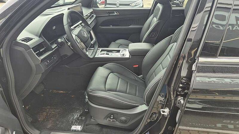 KGM Rexton Lux