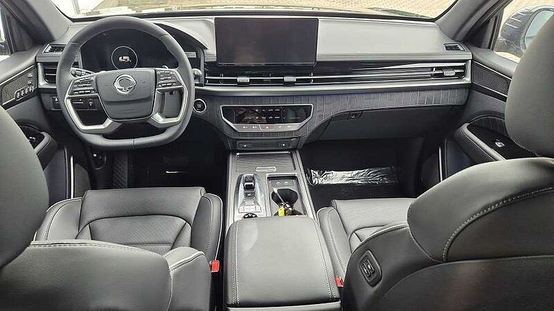 KGM Rexton Lux