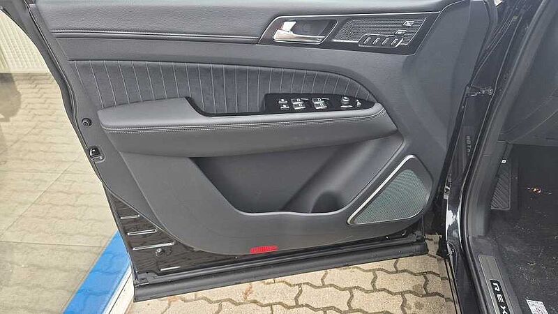 KGM Rexton Lux