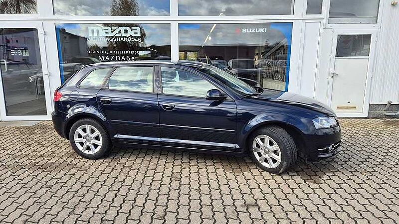 Audi A3 Sportback (8PA)(09.2004-> ) 1.4 TFSI Ambiente