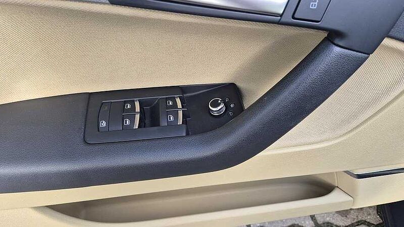 Audi A3 Sportback (8PA)(09.2004-> ) 1.4 TFSI Ambiente