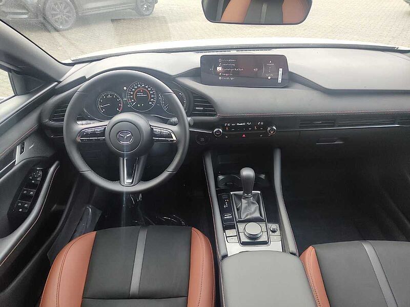 Mazda 3 2.5L e-SKYACTIV G 140ps Nagisa