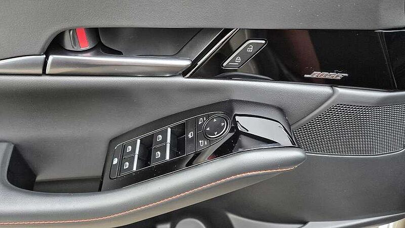 Mazda CX-30 2.5L e-SKYACTIV G 140ps 6AT FWD Nagisa